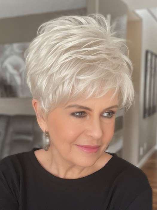 Donna van Lier-Grieve @style.me.ageless wearing WINNER PETITE by RAQUEL WELCH in R16/22 ICED SWEET CREAM | Pale Blonde with Slight Platinum Highlighting