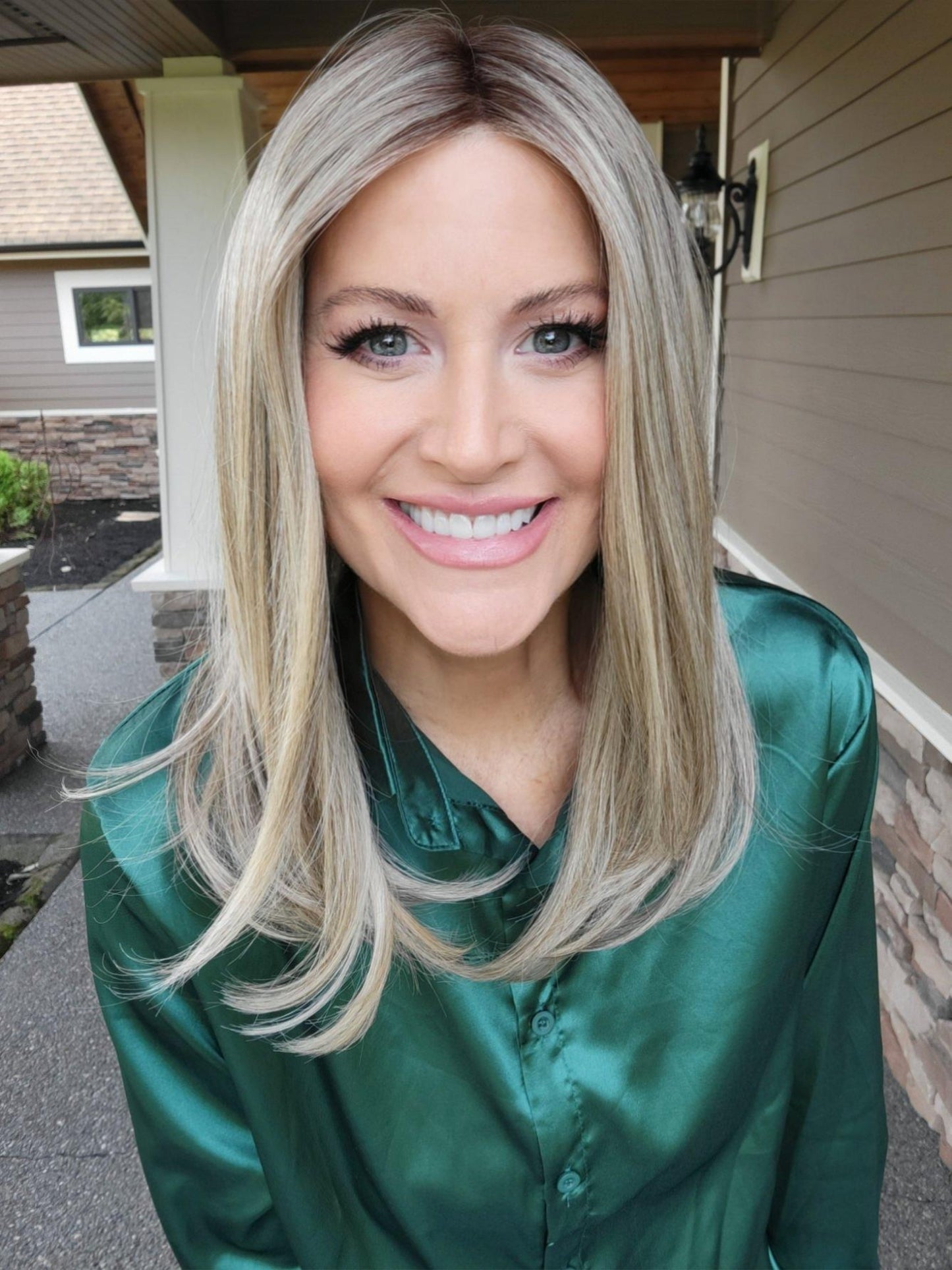 Natalie Gray @vanish.into.thin.hair wearing CELINE by BELLETRESS in SHAKEN OATMILK BLONDE R | A Medium and Light Brown Base with Cool and Neutral Blonde, and Light Blonde Highlights with a Medium Brown Root