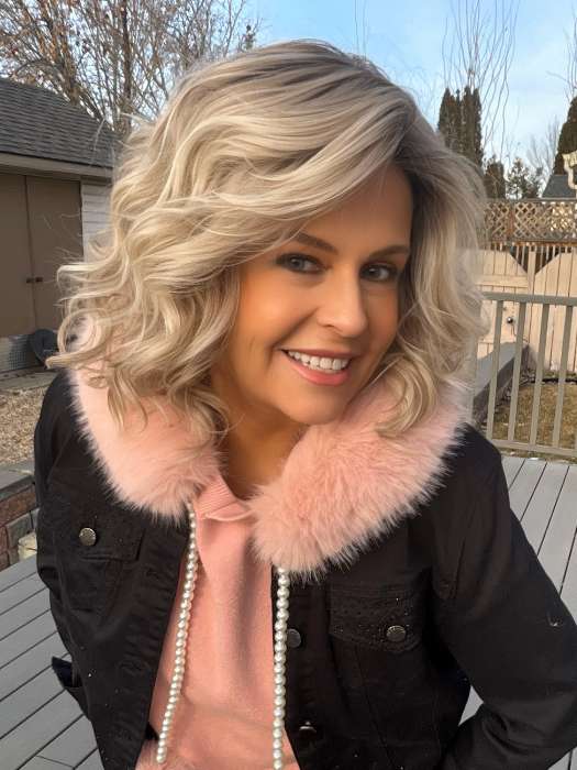 Donna @style.me.ageless wearing ECLAT by ELLEN WILLE in color PEARL-BLONDE-ROOTED 101.16.1001 | Pearl Platinum, Dark Ash Blonde, and Medium Honey Blonde mix