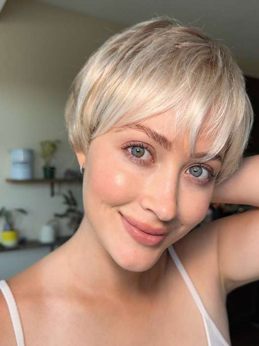 Steph @wigswithsteph wearing WINNER ULTRA PETITE by RAQUEL WELCH WIGS in color R23S+ GLAZED VANILLA | Cool Platinum Blonde with Almost White Highlights