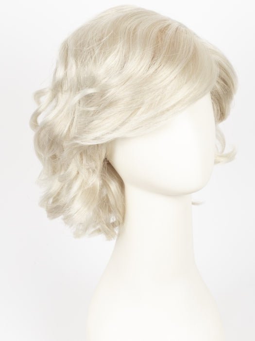 GL23-101 SUN-KISSED BEIGE | Beige Blonde with Platinum Highlights