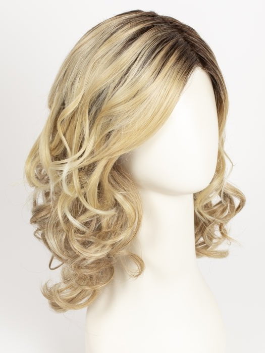 SANDY BLONDE ROOTED 16.22.26 | Medium Blonde and Light Neutral Blonde with Light Golden Blonde Blend and Shaded Roots