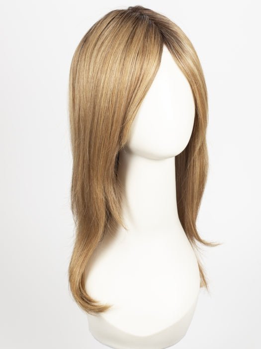 RL14/25SS | Shaded Honey Ginger | Dark Blonde Evenly Blended with Medium Golden Blonde With Dark Roots