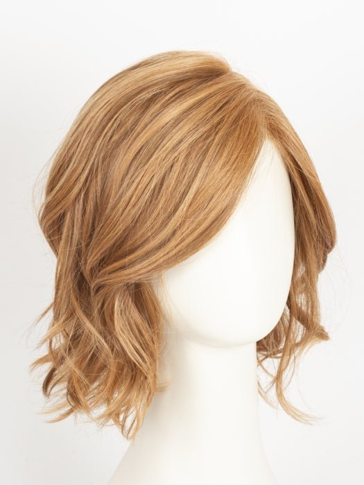 SIENNA SPICE | A true light strawberry blonde/red with low light and highlights