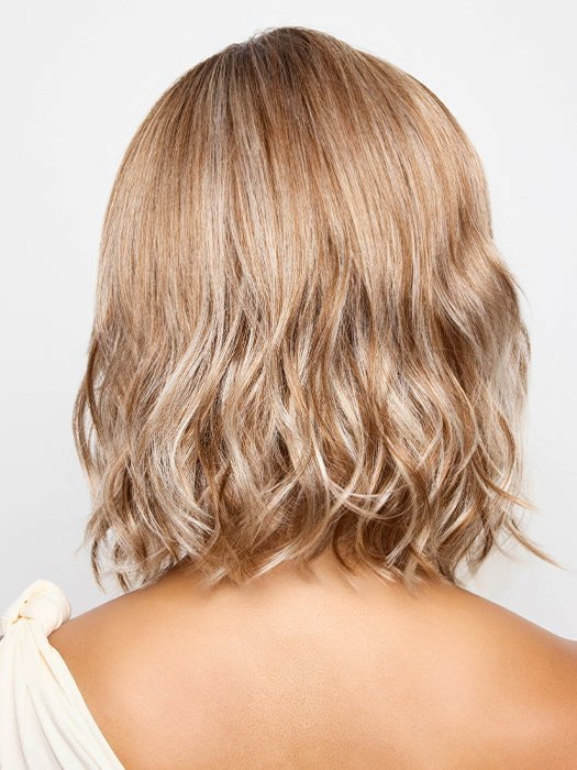 MELTED CINNAMON | Medium-Brown Root with a Cinnamon Blond Base with Icy Blond Ends