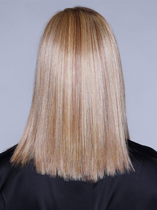 CARAMEL BLONDE R | Light Brown Rooted, with a blend of Light Gold Blonde, hint of Strawbery Blonde and Light Auburn with the balance of Cool, Light Blonde Highlights.