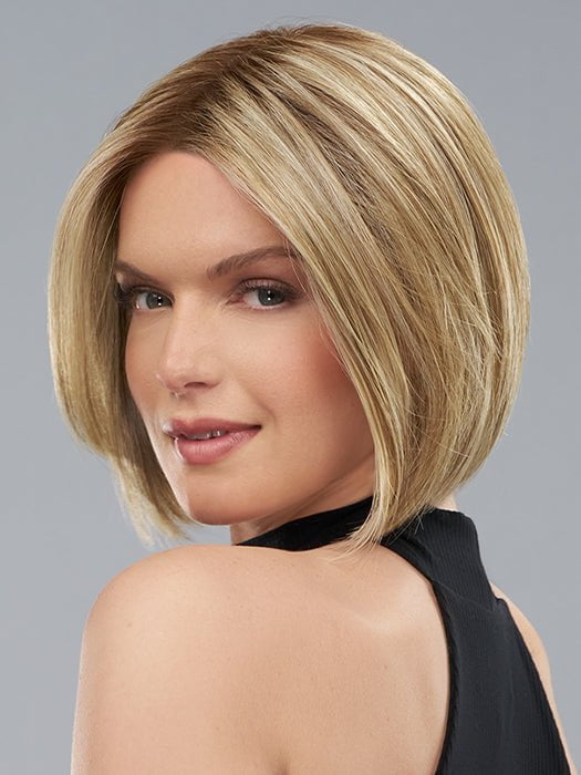 This alluring bob wig delivers both a fashionable and functional hairstyle