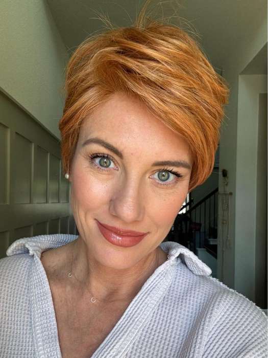 Jenny B. @thewiggygirl wearing PALO ALTO by BELLETRESS in color SIENNA SPICE | A true light strawberry blonde/red with low light and highlights
