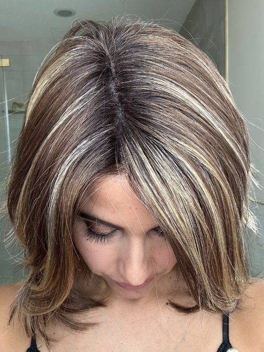 Lorena @faux.hurr.lifee wearing MELLOW by ESTETICA DESIGNS in color CKISSRT4 | Golden Brown with Copper Blonde Highlights and Dark Brown Roots